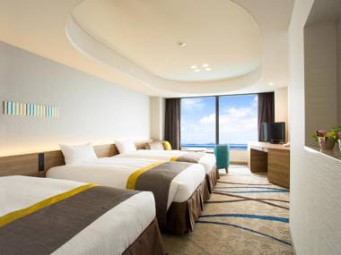 Lake Biwa Otsu Prince Hotel