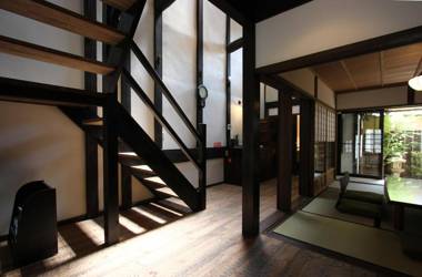 Hatoba an Machiya House