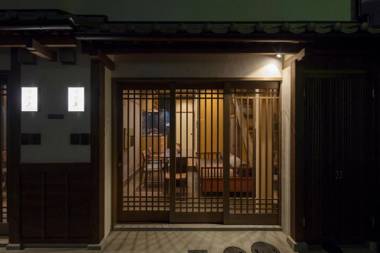 Hanagoromo Machiya House
