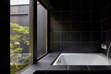 YADORU KYOTO HANARE Washi No Yado