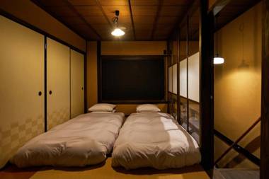 YADORU KYOTO HANARE Kanade No Yado