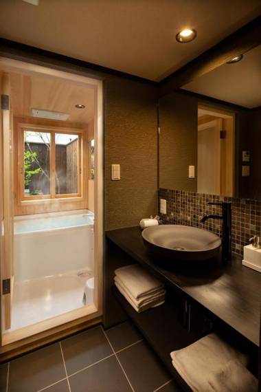 Tsumugi Shimabaraomon Bettei