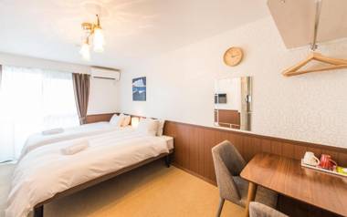 Floral Green Maple House