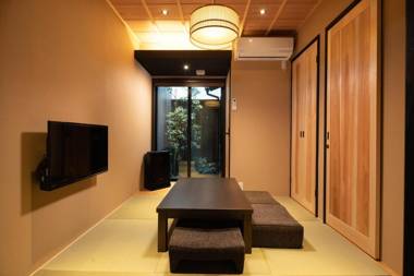 Tsumugi Kujoaketachobettei