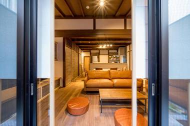 RESI STAY Villa Silktree