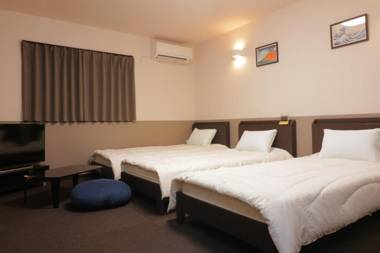 Kyo Fushimi inari house