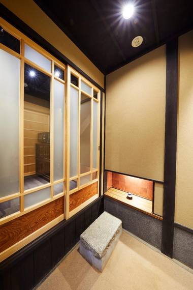 Rinn Shijo Takasegawa North