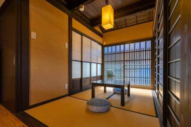 慶有魚·二条城(Kyotofish·Nijojo)*百年町屋青石板*庭院浴缸*二条站6分钟*民宿认证