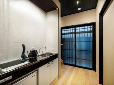 Tsumugi Fushimiinaritaishame