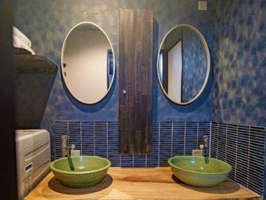 Rental of Machiya Take a Shigaraki ware openair