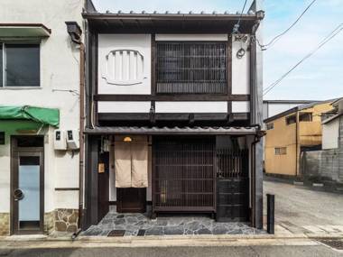 Yorozuha Machiya House