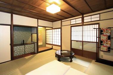 风叶堂 Wind and Leaves machiya house in Kyoto