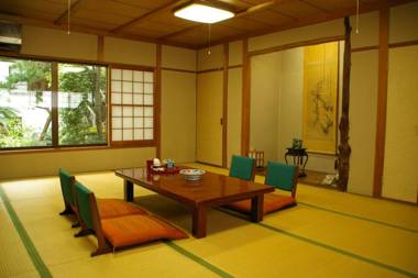 Toramaru Ryokan