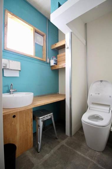 Ini. kobe HOSTEL & CAFE/BAR