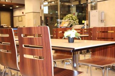 Toyoko Inn Kobe Sannomiya-eki Shiyakusho Mae