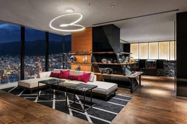 remm Plus Kobe Sannomiya