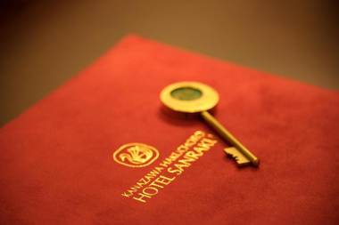 Kanazawa Hakuchoro Hotel Sanraku