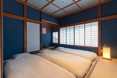 Hinaya Higashiyama Machiya House