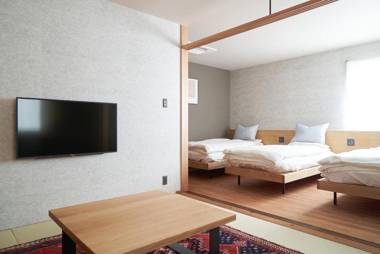 Neon Hotel ISHITAYA
