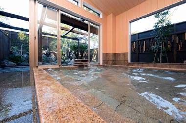 Andanomori Izu Ippekiko