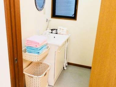 Quan Shan Xian Dai Ke Fang Hotel