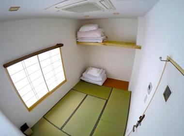 Hiroshima Hostel EN