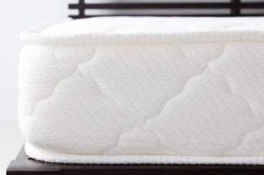 5 mins walk to the PeacePark & Up to 4 ppl