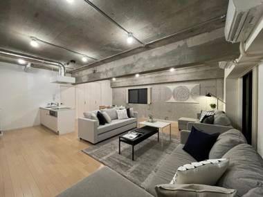 Modern Spacious Apartment Beside Peace Park 10 ppl