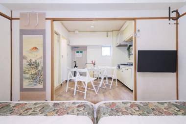 bHotel135 1 BR for 4 ppl mins walk to Peace Park