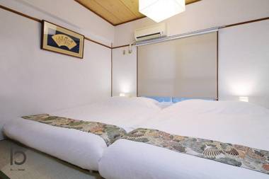 bHotel135 1 BR for 4 ppl mins walk to Peace Park