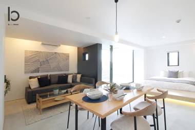 New Apt in Famous Hiroshima Dori for 6p