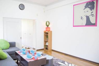 Modern Apartment near Hiroshima Station for 5 ppl