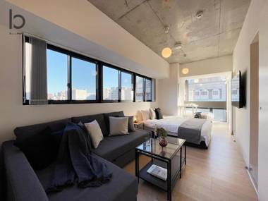 Neko 501 Cozy 1BR Apartment Very Near Peace Park For 6 Ppl