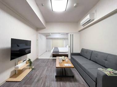 Spacious 1BR Apt For 6 Ppl Great Location with room wifi