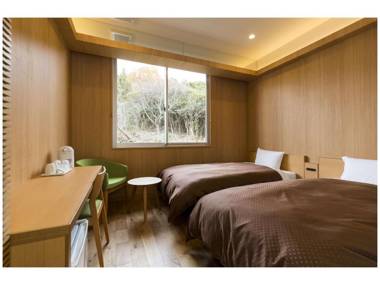 Shinmaiko Garden Hotel