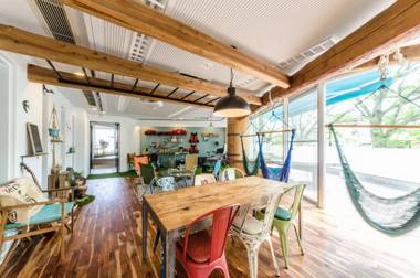 365BASE outdoor hostel