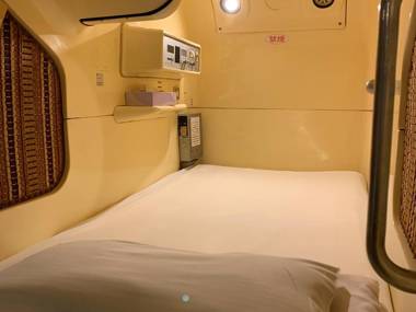 Funabashi Grand Sauna and Capsule Hotel