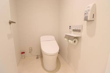 LEO YU Capsule Hotel Nishifunabashi