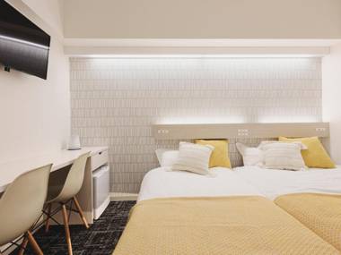 3rd PLACE by HIDEOUT