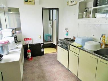 Kashi Besso Seafront Moon and Sand