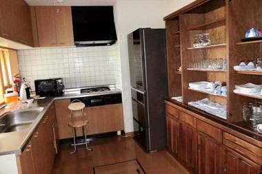 Guest House Itoh 丘の上・白亜の洋館風別荘・静かな小さなお宿。予約は２名以上