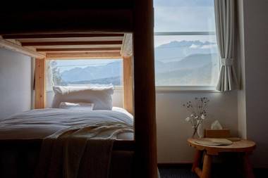 Canopy Cortina Lodge