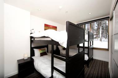 Sky Park Happo Apartment