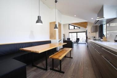 Snowlines Apartments Hakuba