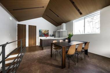 Grey Wolf Chalet by Hakuba White Fox Company