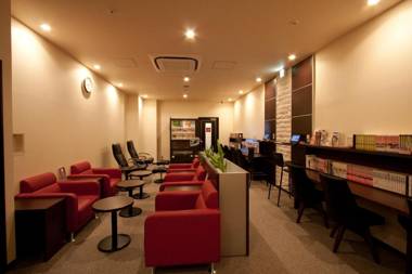 HEARTS Capsule Hotel ?Spa Nakasu