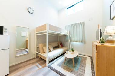 TRIP POD TOJIN-MACHI A