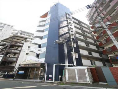 N33 Hakata Sta Riverside