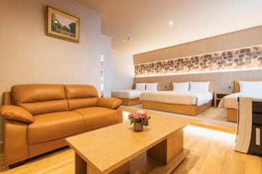 GRAND BASE Hakatamon