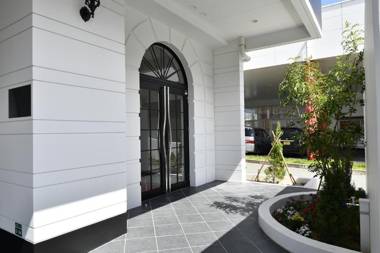 CRYSTAL & RESORT FUKUOKA